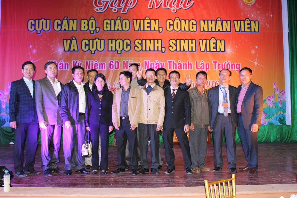 Gặp gỡ các thế hệ