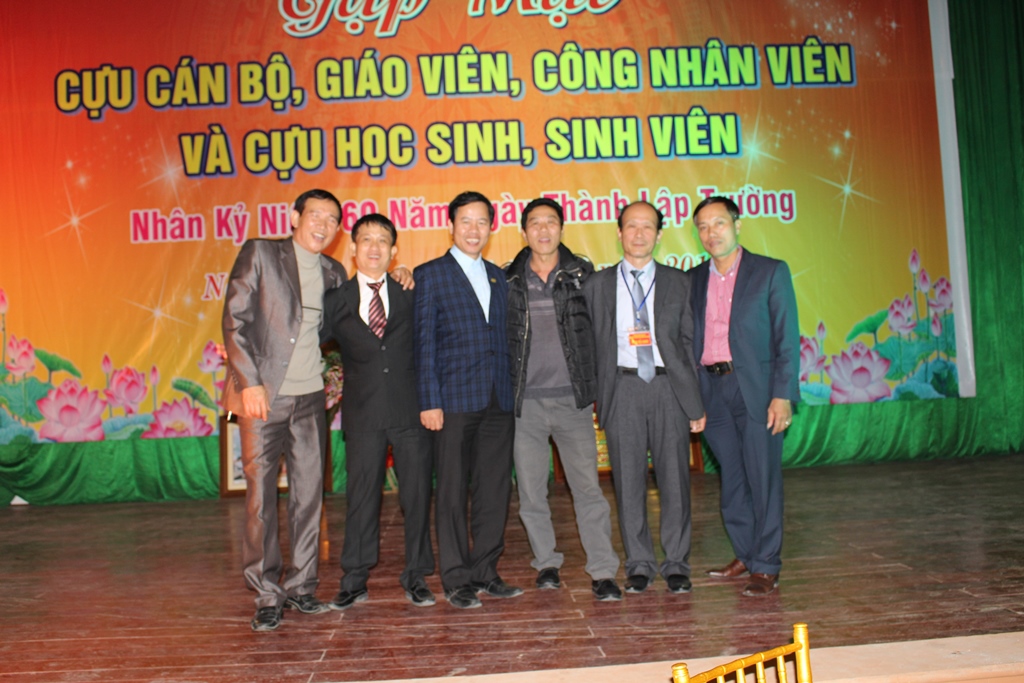 Gặp gỡ các thế hệ
