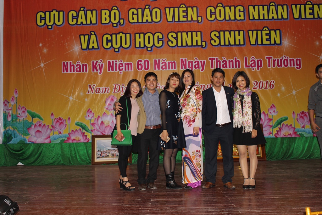 Gặp gỡ các thế hệ